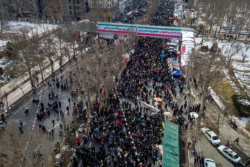 راهپیمایی چهل و چهارمین بهار انقلاب- کرج