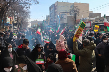 راهپیمایی چهل و چهارمین بهار انقلاب- زنجان