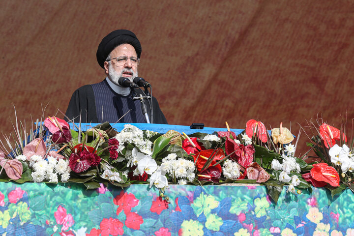 رئیس‌جمهور سخنران اصلی ۲۲ بهمن؛ مسیرهای راهپیمایی تهران مشخص شد