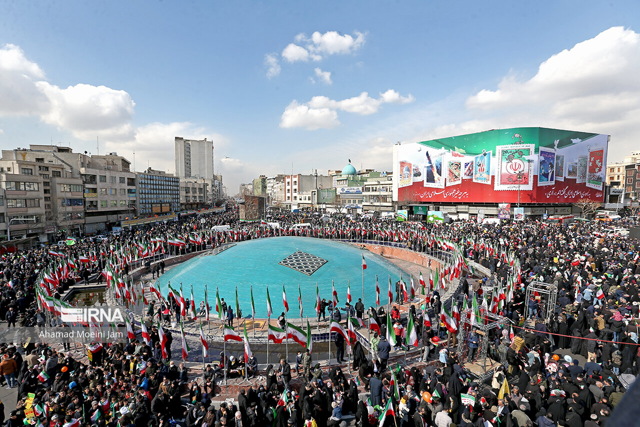 راهپیمایی ۲۲ بهمن تبلور اتحاد ملی در آستانه انتخابات است