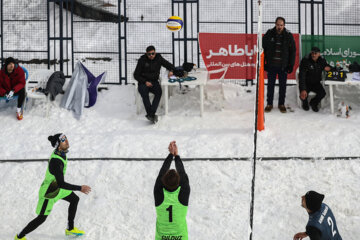 1er tournoi snow volley-ball en Iran 
