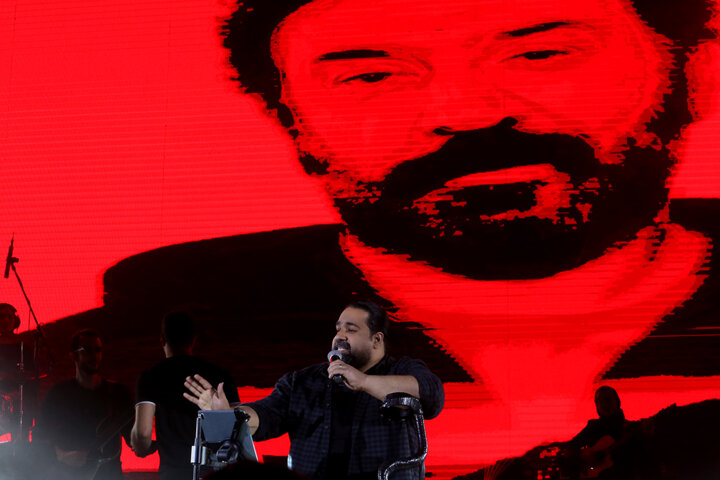 صدای سومین لبخند رضا صادقی به خوی رسید صدای سومین لبخند رضا صادقی به خوی رسید