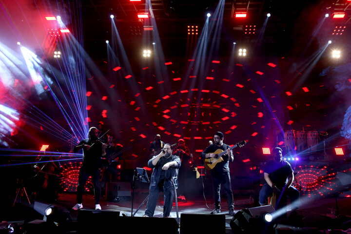 صدای سومین لبخند رضا صادقی به خوی رسید صدای سومین لبخند رضا صادقی به خوی رسید