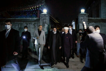 El presidente iraní visita la histórica mezquita Dongsi en Pequín
