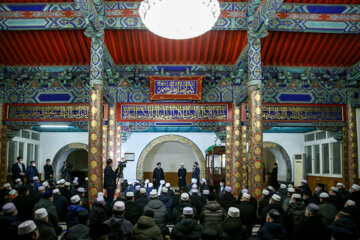 El presidente iraní visita la histórica mezquita Dongsi en Pequín
