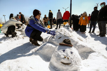 Festival de muñecos de Nieve en Hamedán 