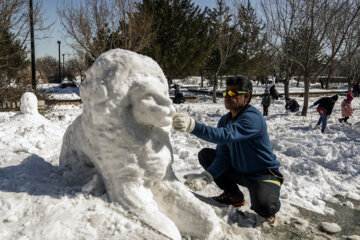 Festival de muñecos de Nieve en Hamedán 