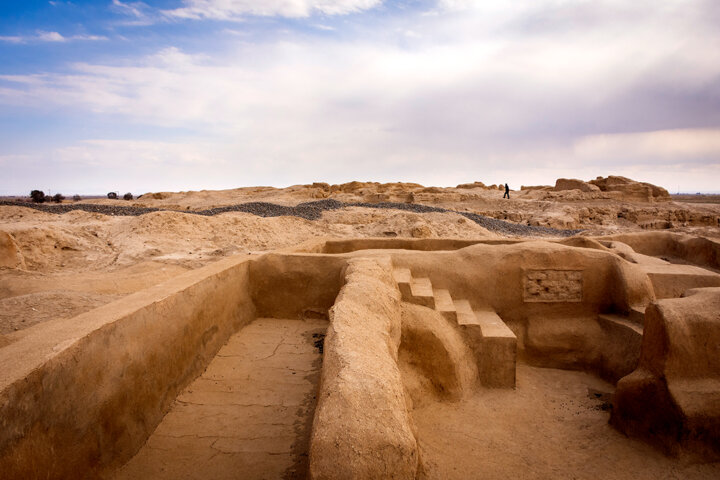 تغییر مسیر ریل قطار، اولین گام ثبت جهانی تپهحصار هفتهزارساله دامغان در یونسکو