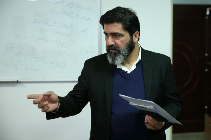 قانون اساسی با اراده برخی گروههای سیاسی تغییر نمیکند/ مشکل در اجرا نکردن است