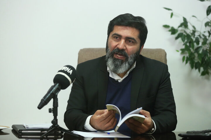قانون اساسی با اراده برخی گروههای سیاسی تغییر نمیکند/ مشکل در اجرا نکردن است