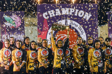 Jatun-e Bam, campeón de Liga de Fútbol femenino iraní