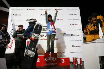 Las competiciones Snowboard en Teherán