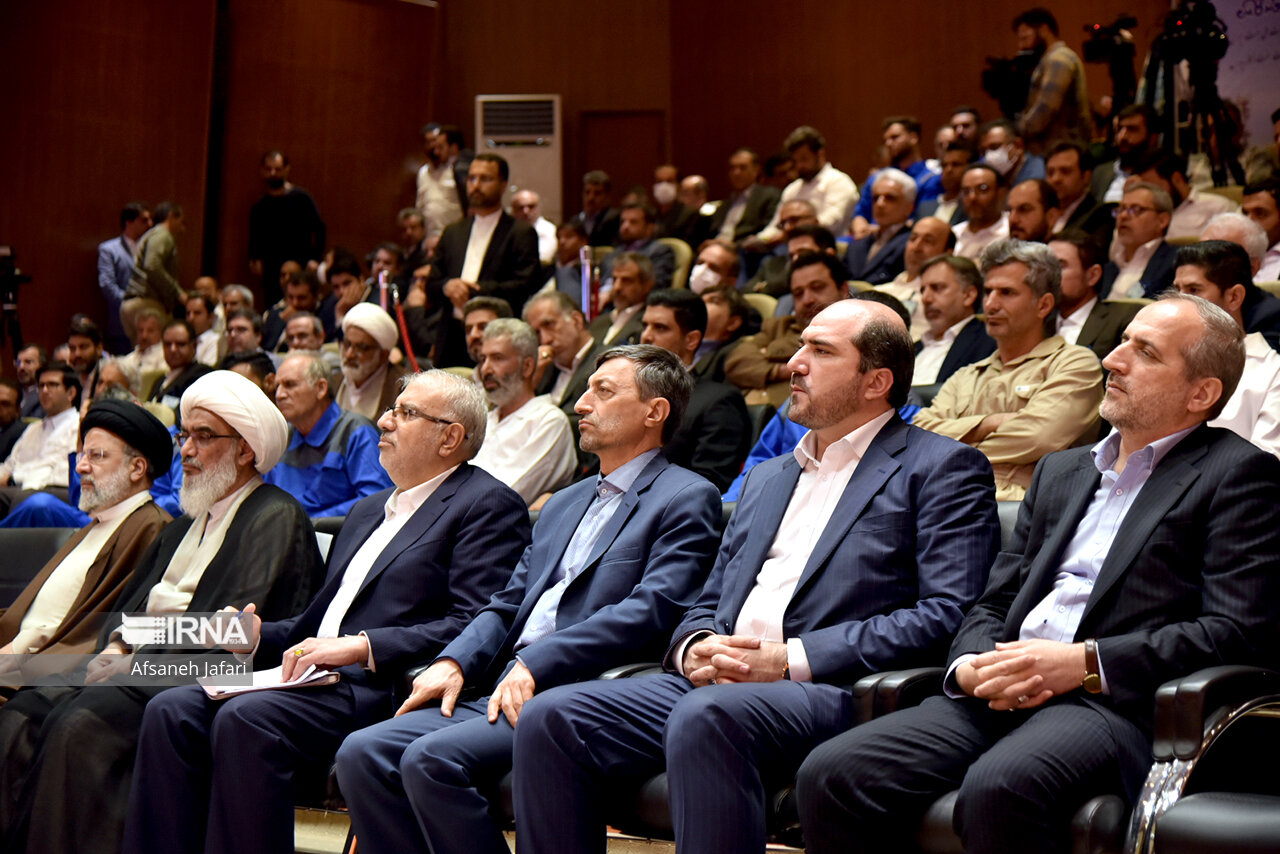 مراسم افتتاح فاز ۱۴ پالایشگاه پارس جنوبی