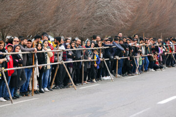 Courses de dragsters dans l’ouest de l’Iran