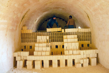 Fabrication traditionnelle de briques en Iran