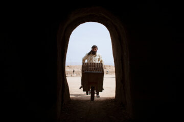 Fabrication traditionnelle de briques en Iran