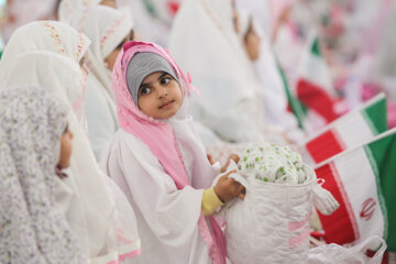 جشن تکلیف دختران دانش آموز در رشت