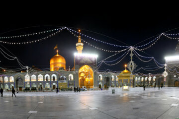 Reapertura del patio de Enghelab del Santuario Sagrado del Imam Reza (P)
