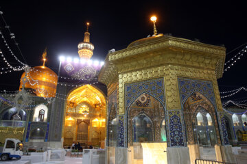 Reapertura del patio de Enghelab del Santuario Sagrado del Imam Reza (P)
