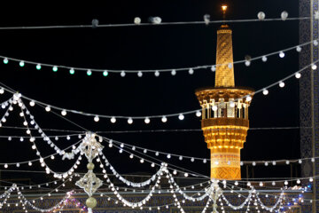 Reapertura del patio de Enghelab del Santuario Sagrado del Imam Reza (P)
