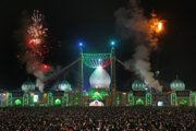 La mezquita Yamkaran en víspera del aniversario del natalicio del Imam Mahdi
