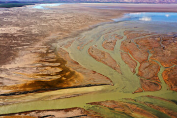 Le transfert d'eau du lac Ourmia