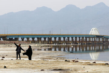 El agua corre en las venas del lago de Urmia 