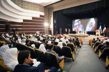 جشن ازدواج دانشجویی در دانشگاه اصفهان