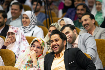 جشن ازدواج دانشجویی در دانشگاه اصفهان