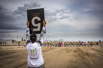 Competiciones de Motocross en Semnán 