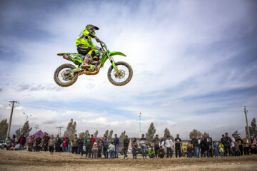 Competiciones de Motocross en Semnán 