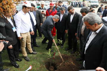 سفر وزیر تعاون، کار و رفاه اجتماعی به مازندران