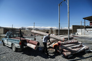 Los centros de limpieza de alfombras están ocupados con la llegada de Noruz en Irán
