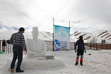 Iran : Festival de la Ville de neige à Kohrang au sud-ouest