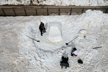 Iran : Festival de la Ville de neige à Kohrang au sud-ouest