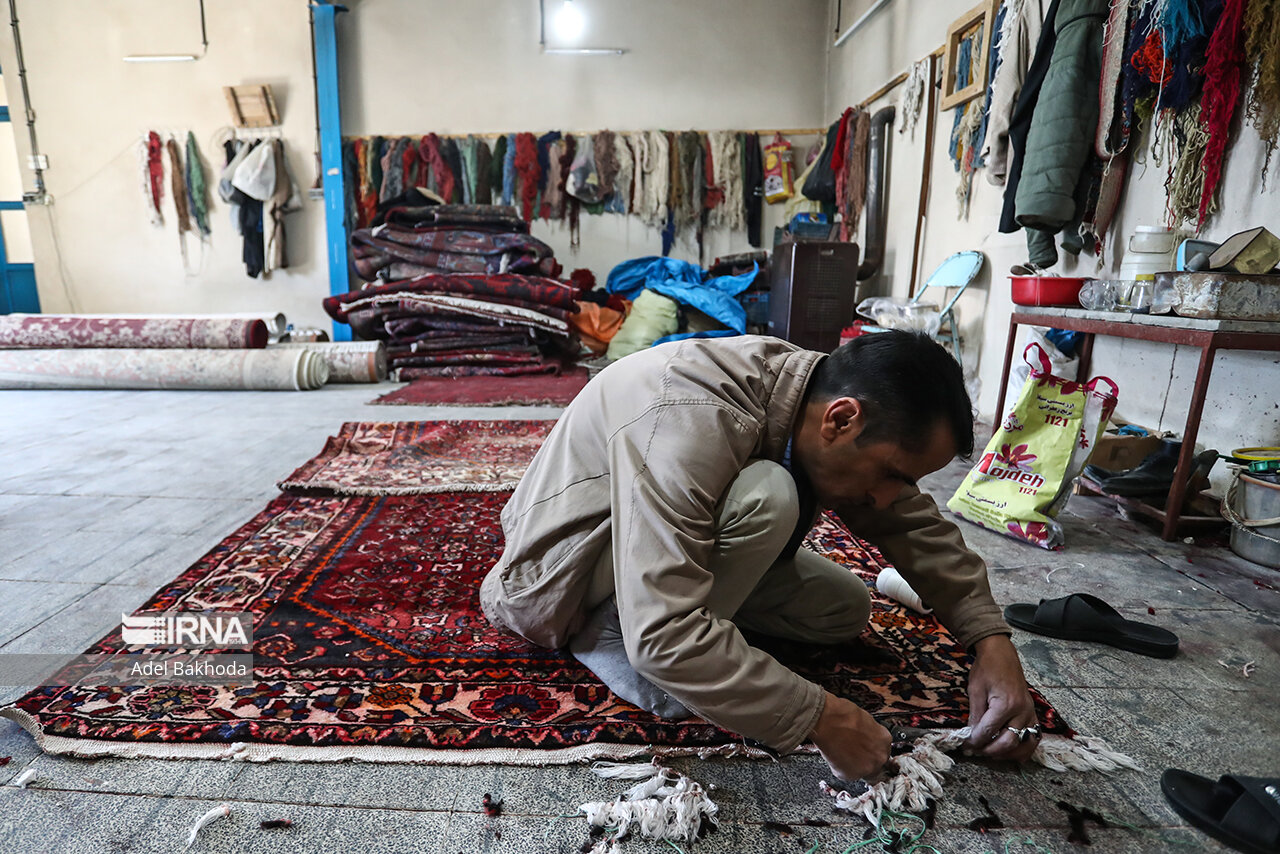 ۱۰۰ میلیارد تومان وام مشاغل خانگی در لرستان پرداخت شد