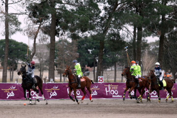 Le tournoi international de polo féminin de la Coupe Norouz 2023 a eu lieu ce lundi soir (13 mars) au club Norouz Abad Club de Téhéran, à l’issue duquel , l'équipe féminine iranienne a remporté le championnat. (Photo : Amin Jalaali)
