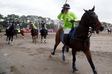 Le tournoi international de polo féminin de la Coupe Norouz 2023 a eu lieu ce lundi soir (13 mars) au club Norouz Abad Club de Téhéran, à l’issue duquel , l'équipe féminine iranienne a remporté le championnat. (Photo : Amin Jalaali)
