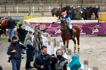 Le tournoi international de polo féminin de la Coupe Norouz 2023 a eu lieu ce lundi soir (13 mars) au club Norouz Abad Club de Téhéran, à l’issue duquel , l'équipe féminine iranienne a remporté le championnat. (Photo : Amin Jalaali)
