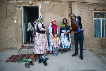 آئین سنتی چهارشنبه‌ سوری در روستای نواسر هوراند