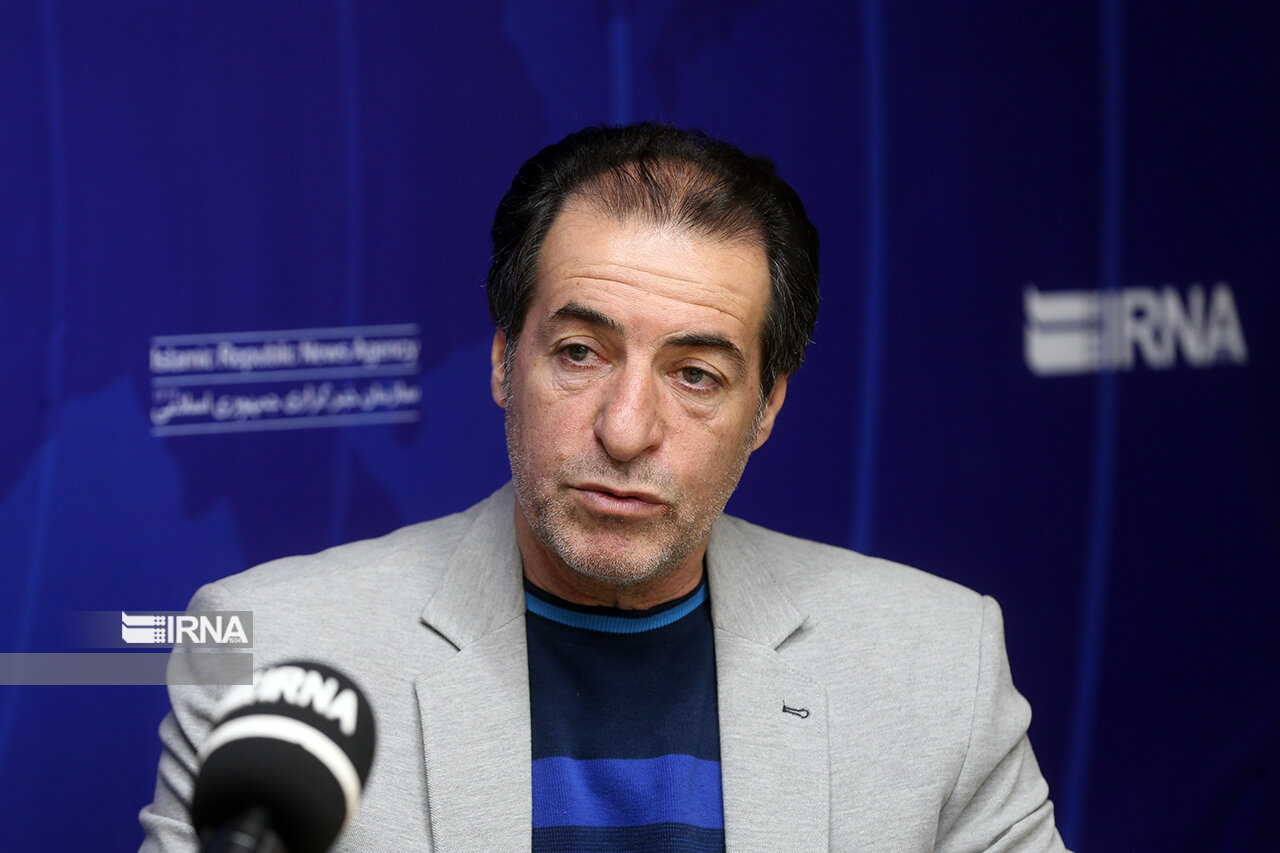 ورمزیار: انتخاب سرمربی نباید تا این حد زمانبر باشد/ ضعفهای استقلال مشهود است