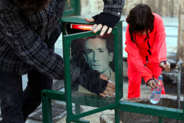 مزار شهدای چیذر در آخرین پنج شنبه سال