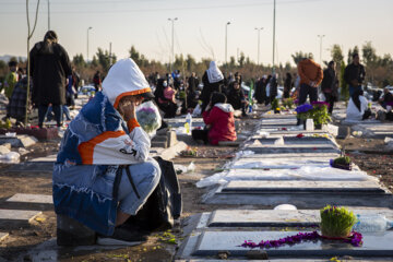 آخرین پنجشنبه سال در بهشت زهرا (س)