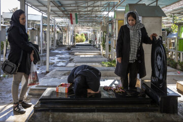 آخرین پنجشنبه سال در بهشت زهرا (س)