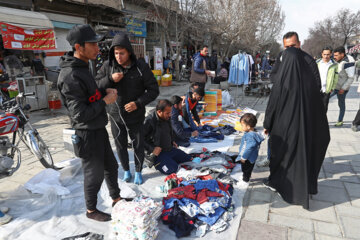 À l'approche de Norouz, la foule à Hamadān pour les derniers achats