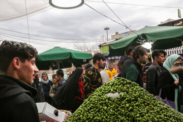 Marchés de Tadjrich à Téhéran à l’approche de Norouz 