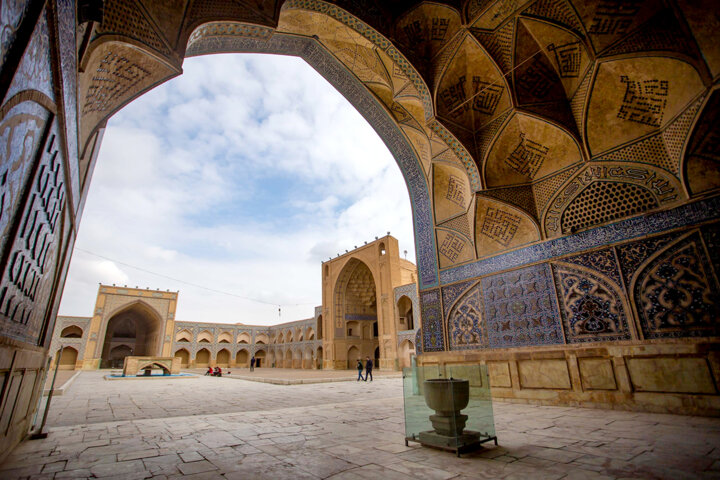 ظرفیت خیرین و بخش خصوصی برای حفاظت از میراث فرهنگی اصفهان فعال شود