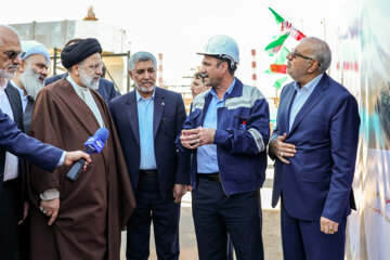 Le Président de la République islamique d’Iran, Seyyed Ebrahim Raissi, s'est rendu ce lundi matin 20 mars (et à la veille du Nouvel An 1402 iranien) dans la province méridionale du Khouzestan pour inaugurer la deuxième phase de la raffinerie d'Abadan. (Photo : Mahdi Bolourian)