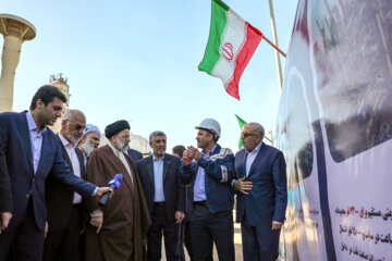 Le Président de la République islamique d’Iran, Seyyed Ebrahim Raissi, s'est rendu ce lundi matin 20 mars (et à la veille du Nouvel An 1402 iranien) dans la province méridionale du Khouzestan pour inaugurer la deuxième phase de la raffinerie d'Abadan. (Photo : Mahdi Bolourian)