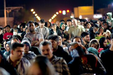 El pueblo iraní en Yazd celebra la llegada del Año Nuevo 
